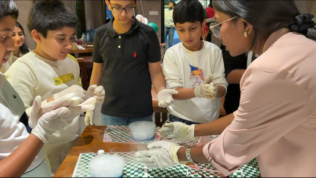 Guided group experiment